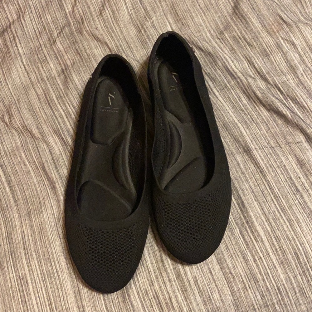 COPY - Vera Wang size 10 black flats